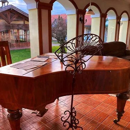 Ginti Panzio, Orseg Inn