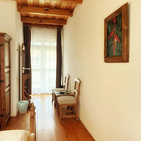 Ginti Panzio, Orseg *