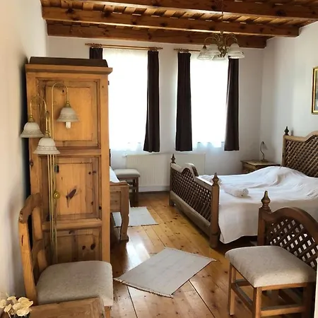 イン Ginti Panzio, Orseg *