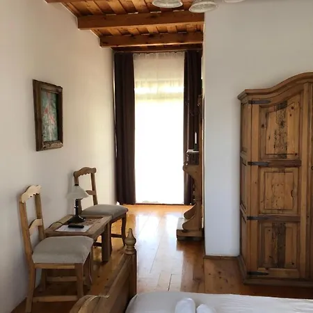 Ginti Panzio, Orseg