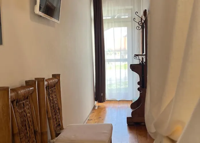 Ginti Panzio, Orseg Han/Misafirhane